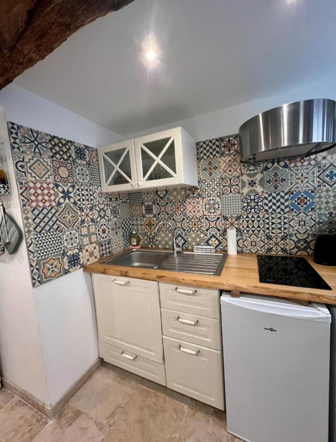 Charmant Appartement Au Coeur Du Centre Historique Aix-en-Provence Eksteriør bilde